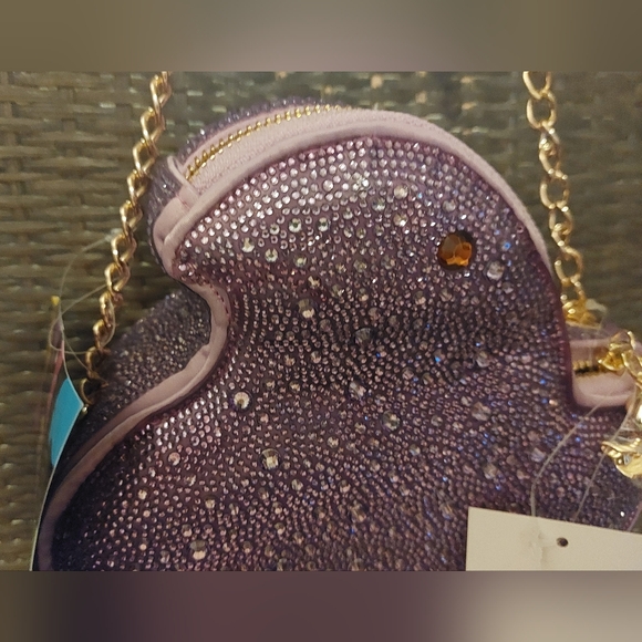 EXCLUSIVE Betsey Johnson Kitsch Peeps Lavender Chick Rhinestone Crossbody Bag - Picture 5 of 7